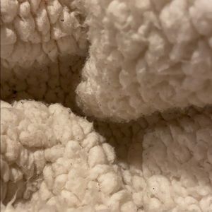 Meet your Posher, Mady